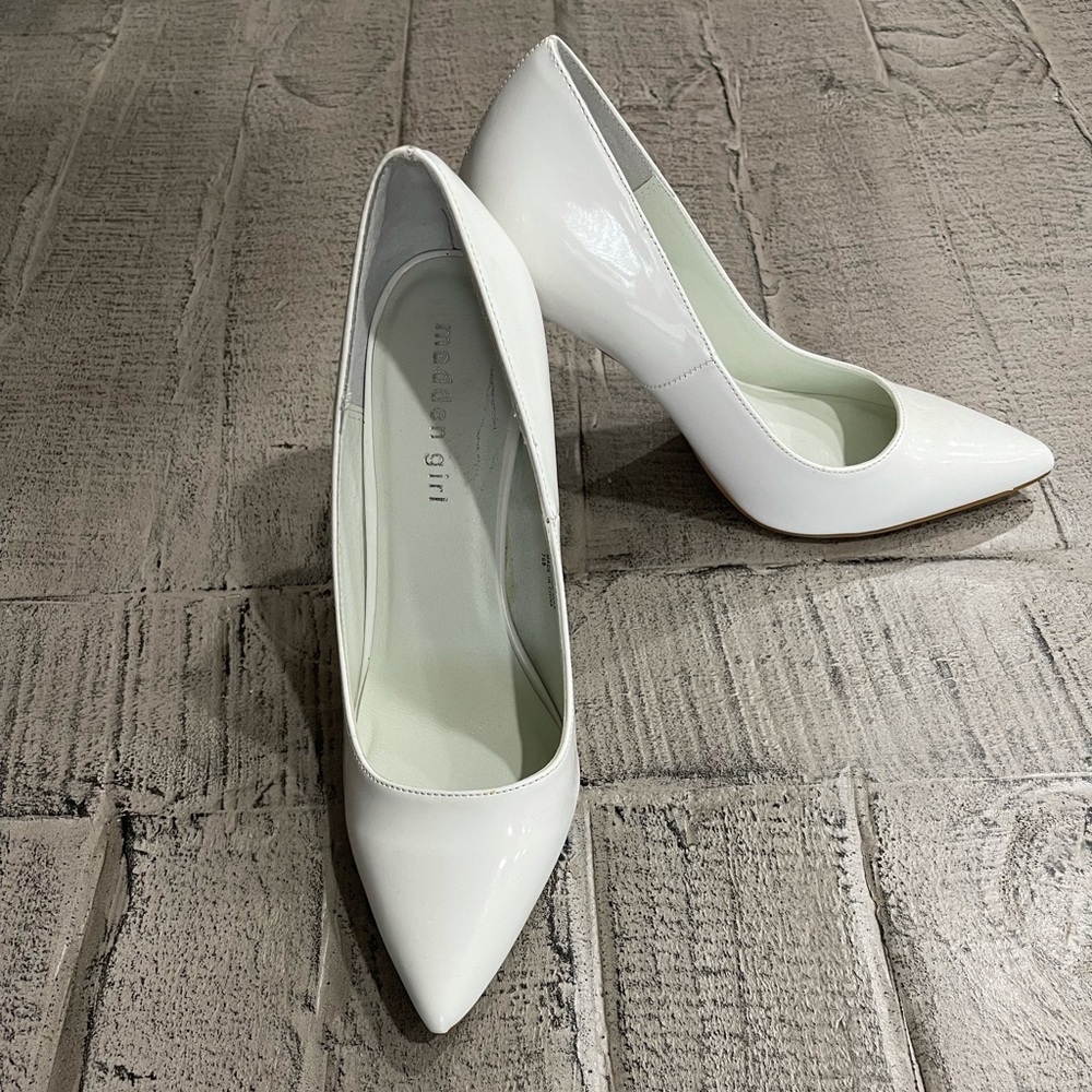 New white Madden Girl heels 7.5